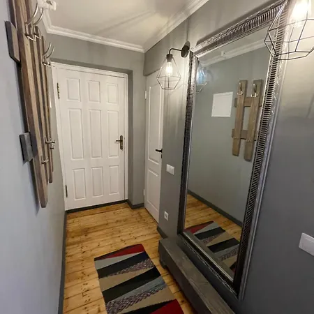 Cozy Uliha Street Apartment Liepaja Exterior photo